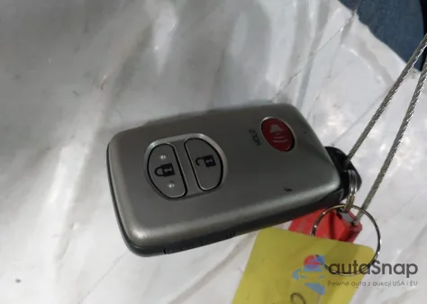 2019 Toyota 4Runner Limited z USA, uszkodzony, nr VIN JTEBU5JRXK5719703